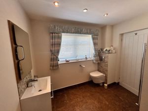 Photo 20- click for photo gallery